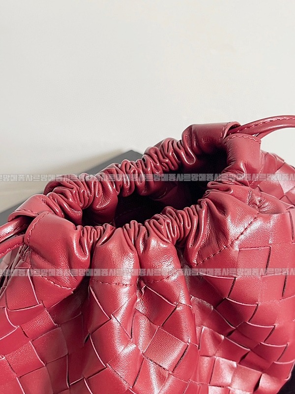 보테가베네타더스트백 20260212-104002-008루.jpg