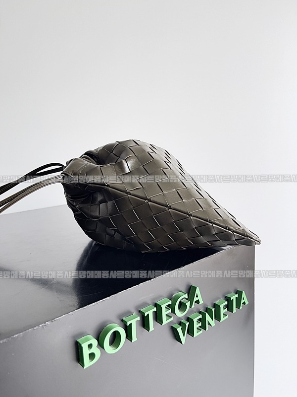 보테가베네타더스트백 20260212-105204-002루.jpg