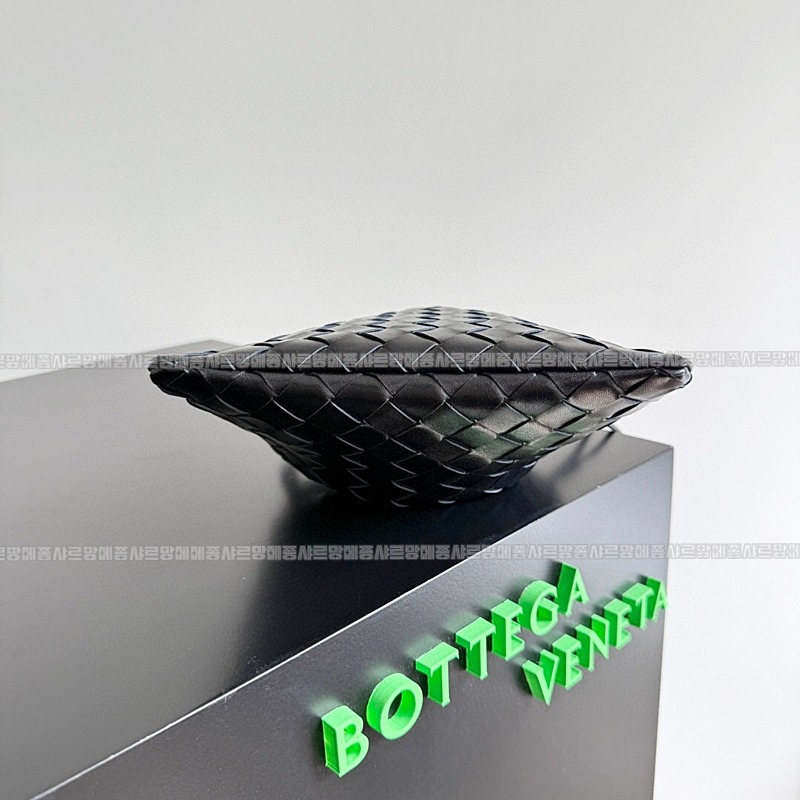 보테가베네타더스트백 20260212-120707-004루.jpg