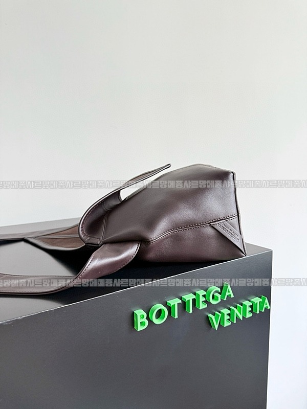 보테가베네타소이어백 20260212-123146-004루.jpg