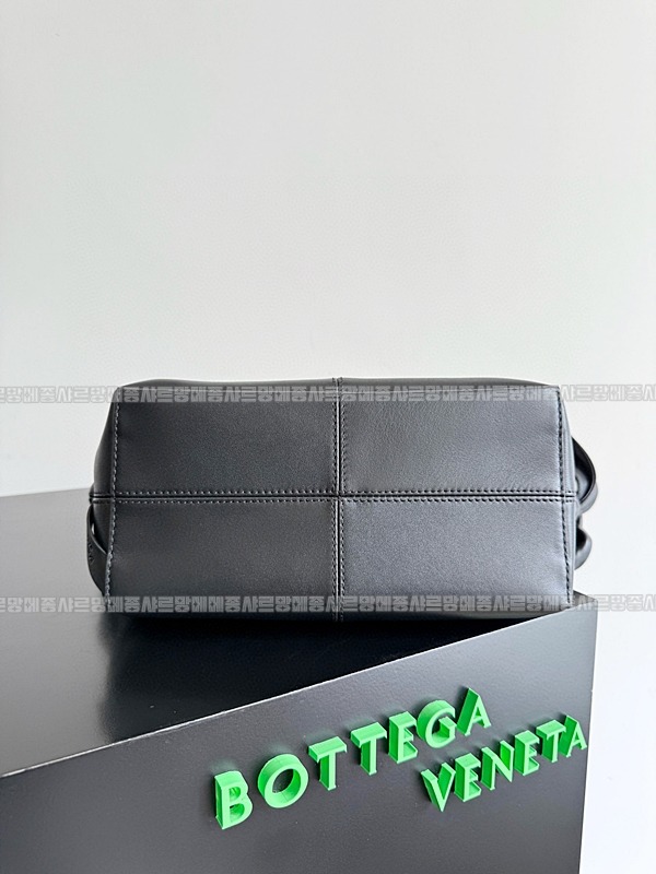보테가베네타소이어백 20260212-123945-002루.jpg