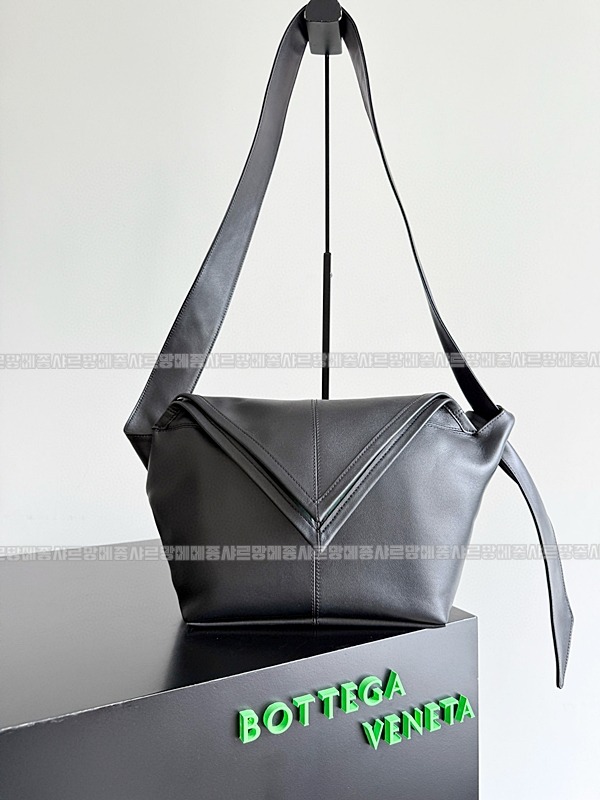 보테가베네타소이어백 20260212-123945-001루.jpg