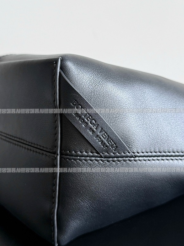 보테가베네타소이어백 20260212-123946-005루.jpg