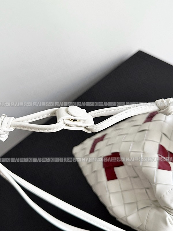 보테가베네타더스트백 20260212-124600-004루.jpg