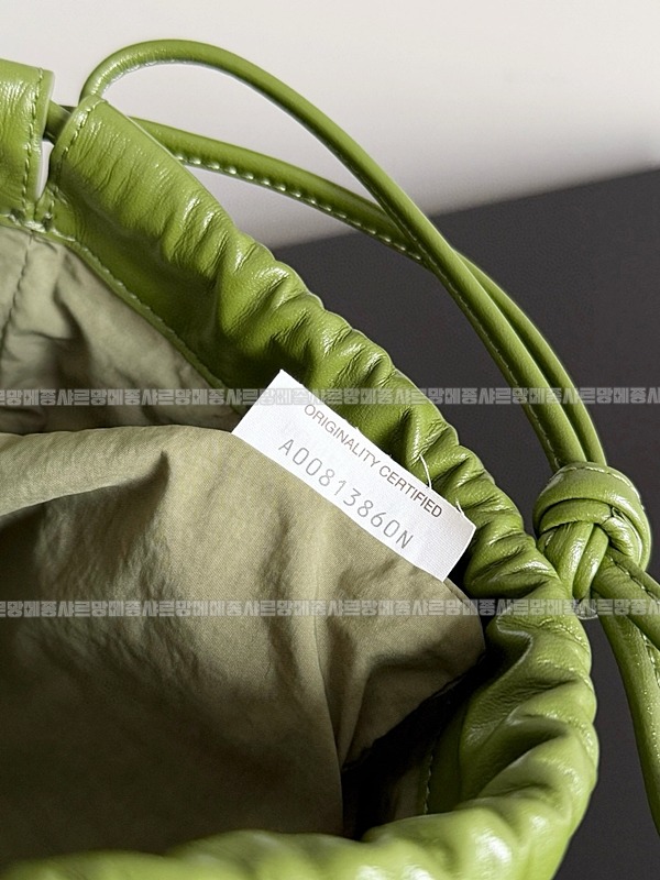 보테가베네타더스트백 20260212-125209-008루.jpg