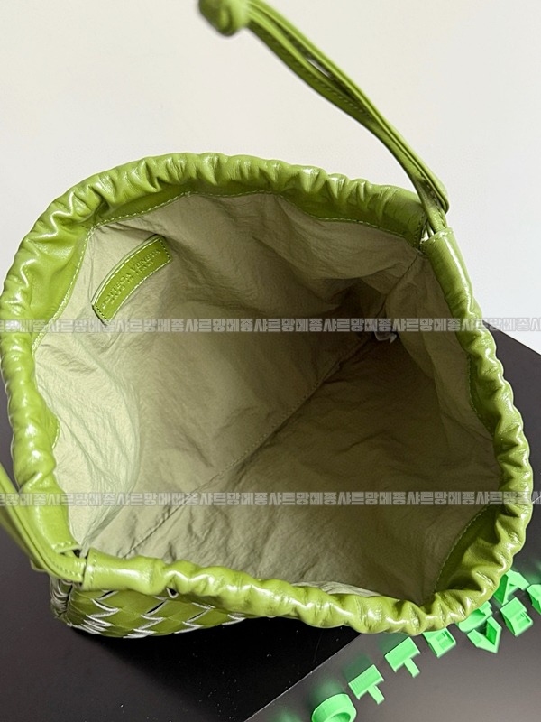 보테가베네타더스트백 20260212-125209-009루.jpg