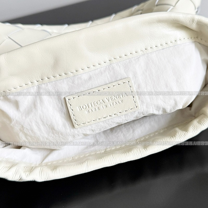 보테가베네타더스트백 20260212-134305-006루.jpg