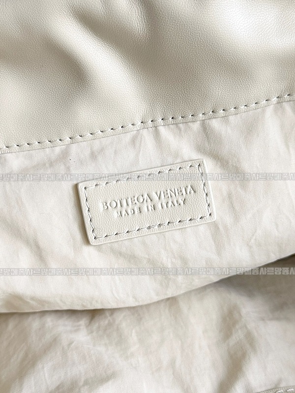 보테가베네타더스트백노떼 20260212-142827-007루.jpg