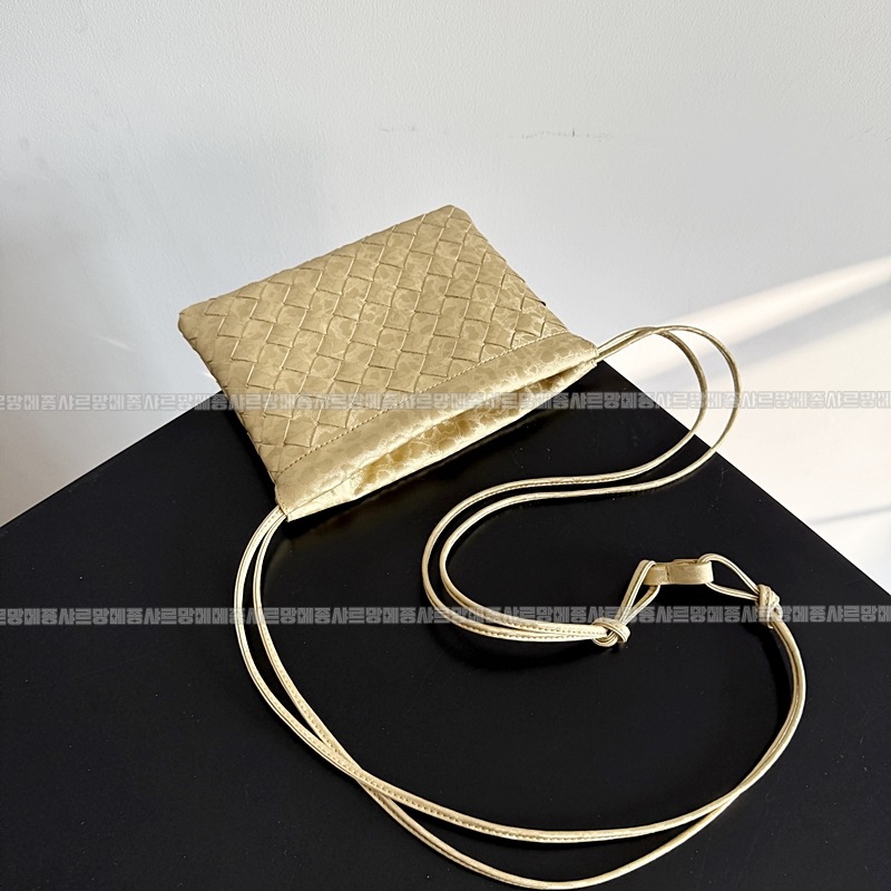 보테가베네타더스트백 20260212-143532-005루.jpg