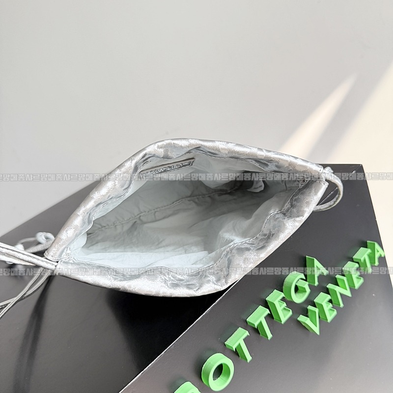 보테가베네타더스트백 20260212-143834-007루.jpg