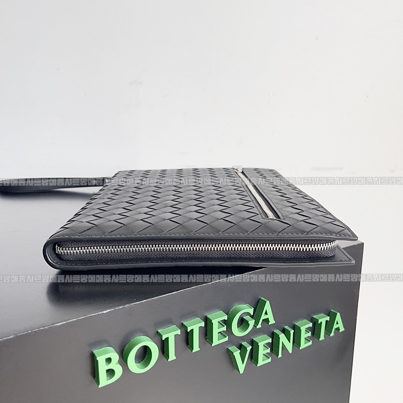 보테가베네타인트로치아토도규먼트케이스 20260213-100943-002루.jpg