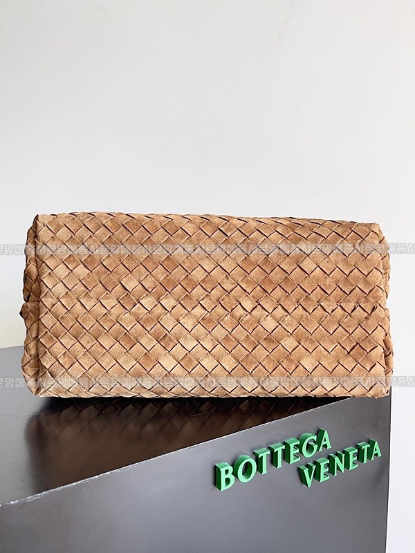 보테가베네타안디아모라지 20260213-103846-004루.jpg