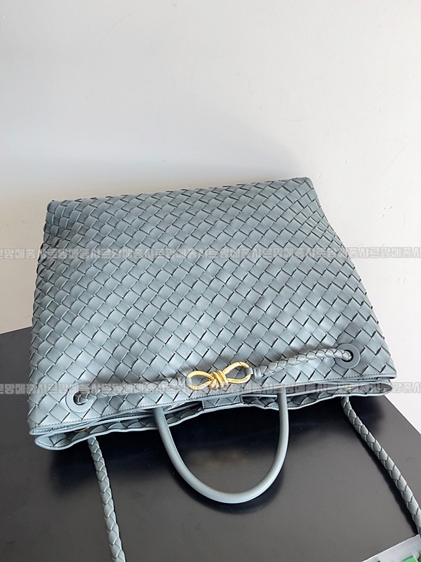 보테가베네타안디아모라지 20260213-104532-004루.jpg