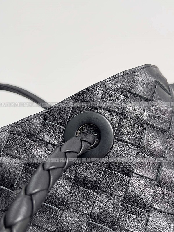 보테가베네타안디아모라지 20260213-104821-005루.jpg