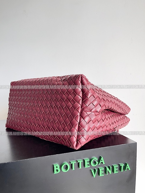 보테가베네타안디아모라지 20260213-105036-002루.jpg