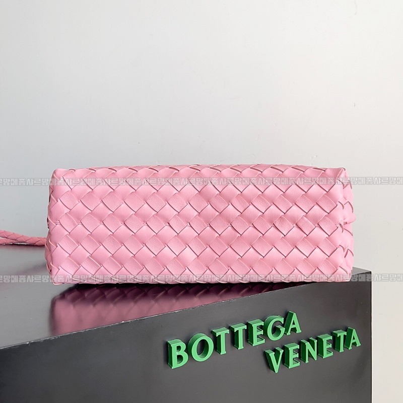 보테가베네타안디아모미디움 20260213-111159-004루.jpg