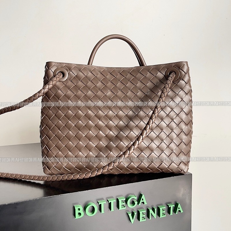 보테가베네타안디아모미디움 20260213-111419-002루.jpg