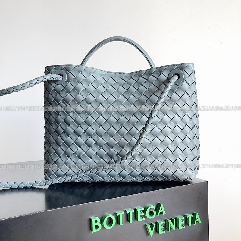 보테가베네타안디아모미디움 20260213-111806-002루.jpg