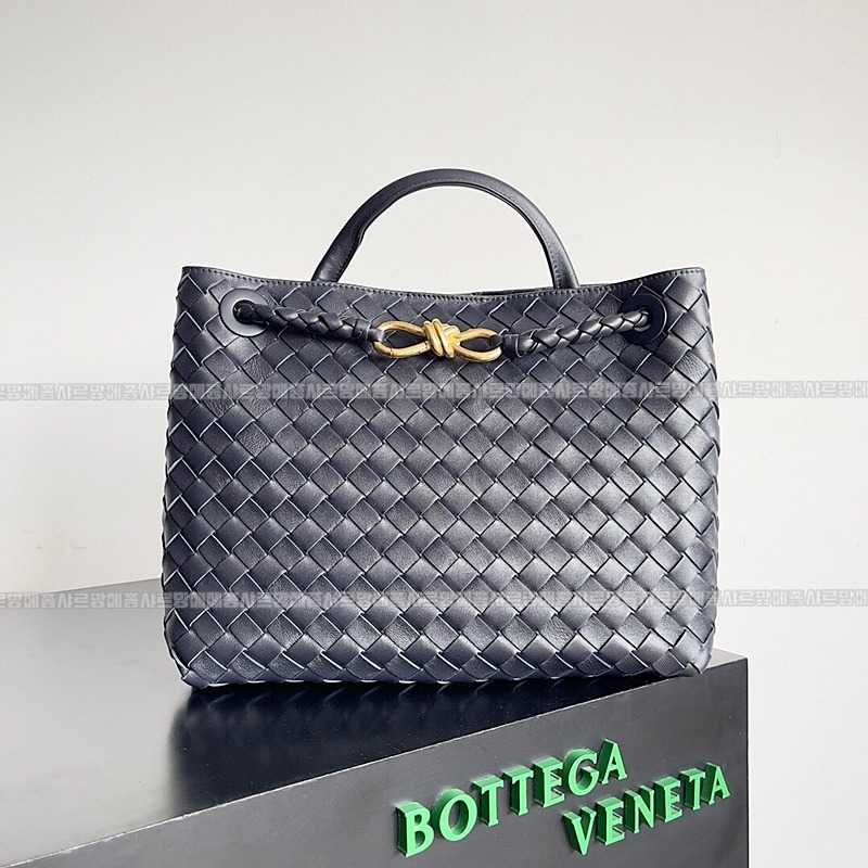 보테가베네타안디아모미디움 20260213-113326-001루.jpg