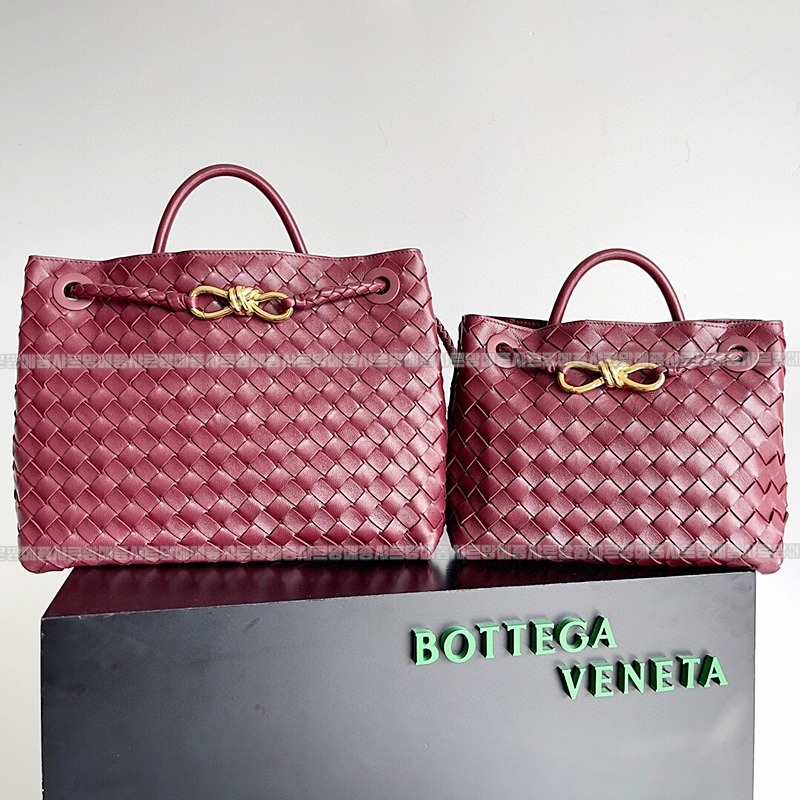 보테가베네타안디아모미디움 20260213-114618-009루.jpg