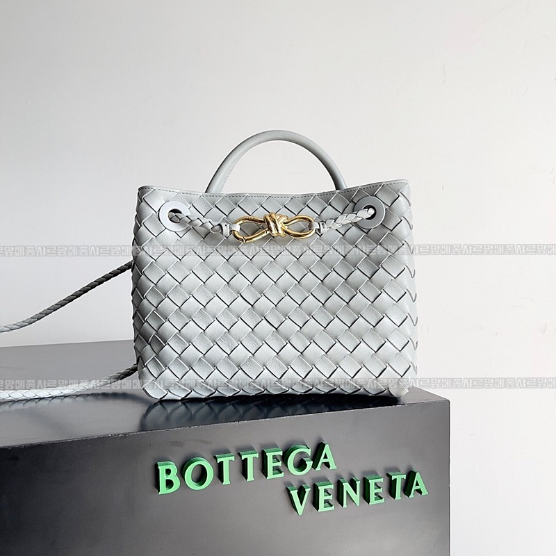 보테가베네타안디아모스몰 20260213-124222-001루.jpg