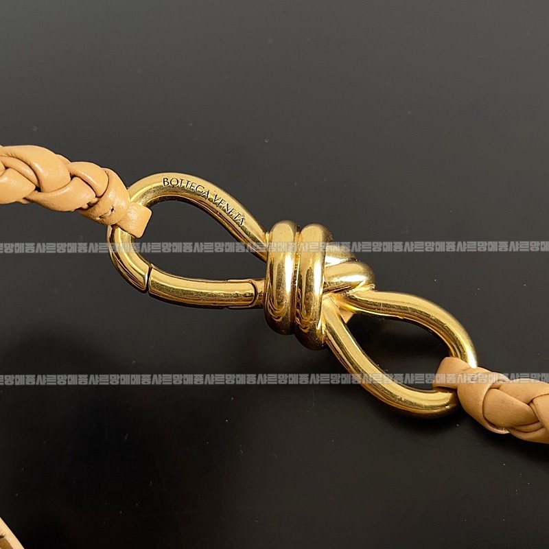 보테가베네타안디아모스몰 20260213-124642-003루.jpg