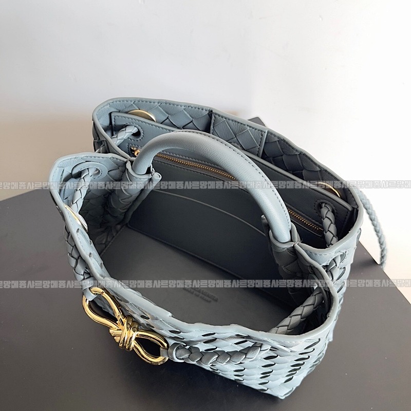 보테가베네타안디아모스몰 20260213-124826-009루.jpg