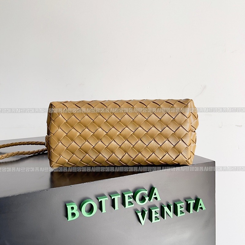 보테가베네타안디아모스몰 20260213-125035-003루.jpg