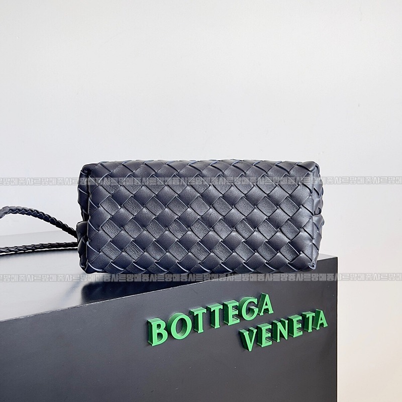 보테가베네타안디아모스몰 20260213-125445-004루.jpg