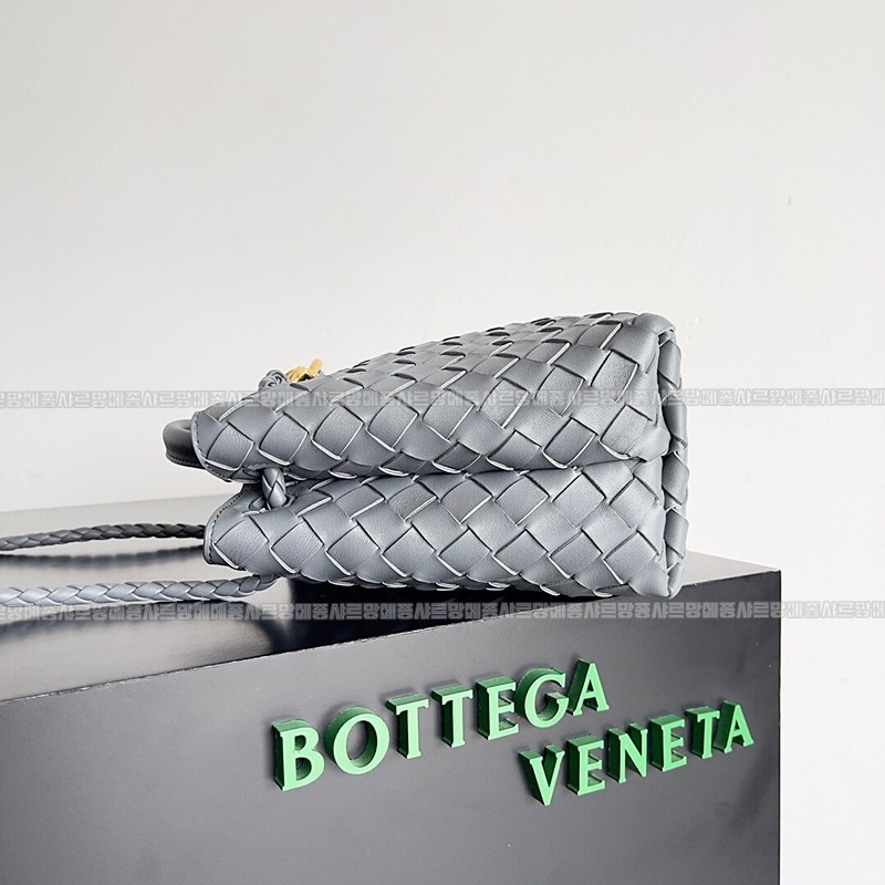 보테가베네타안디아모스몰 20260213-125644-004루.jpg