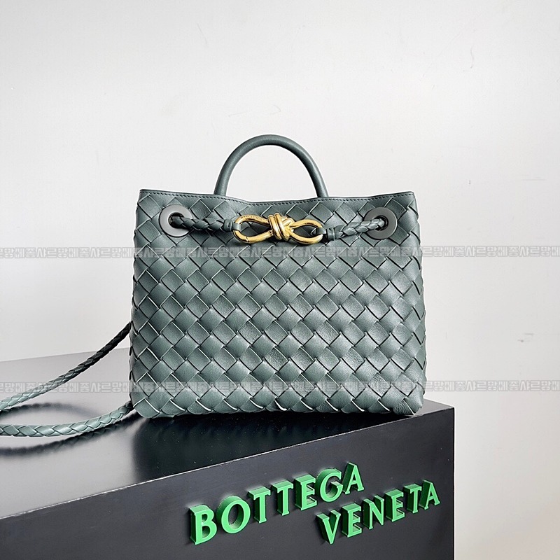 보테가베네타안디아모스몰 20260213-132135-001루.jpg