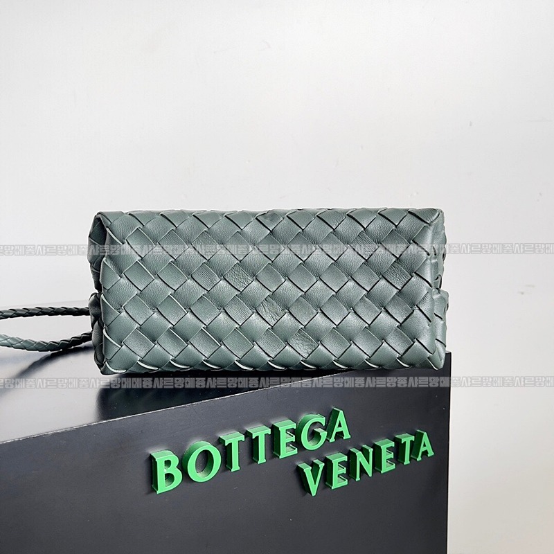 보테가베네타안디아모스몰 20260213-132135-003루.jpg