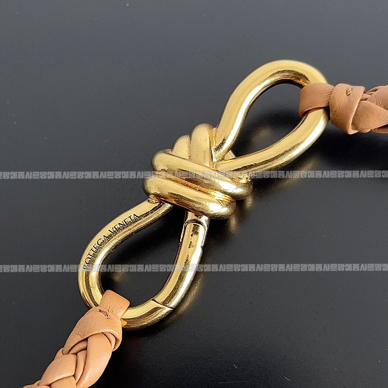 보테가베네타안디아모스몰 20260213-132325-007루.jpg