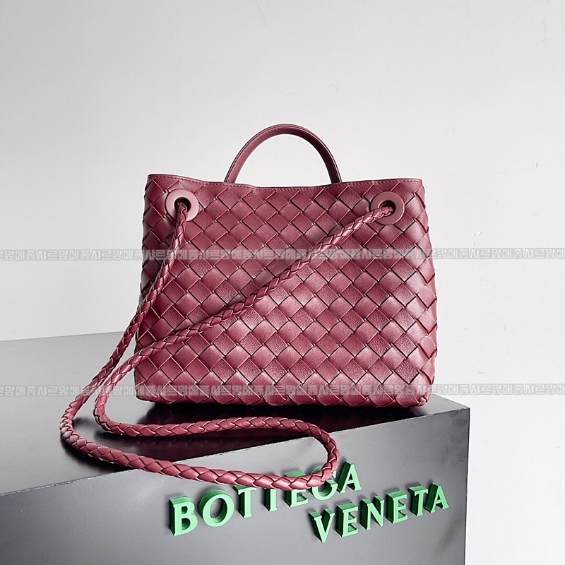 보테가베네타안디아모스몰 20260213-133134-004루.jpg