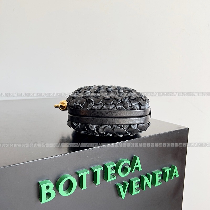 보테가베네타위빙미니세틴백 20260213-134123-002루.jpg