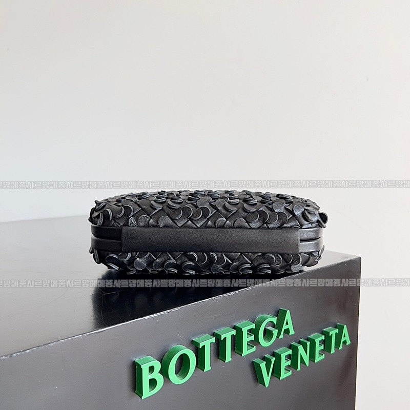 보테가베네타위빙미니세틴백 20260213-134123-003루.jpg