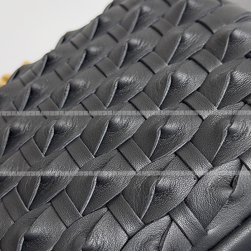 보테가베네타크노트백 20260213-140146-004루.jpg