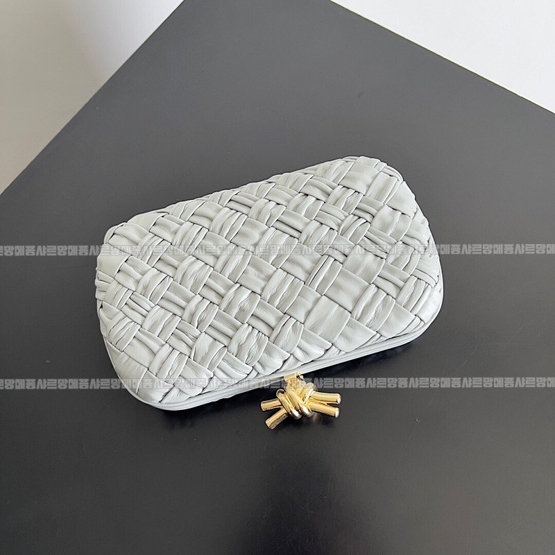 보테가베네타크노트백 20260213-141035-005루.jpg