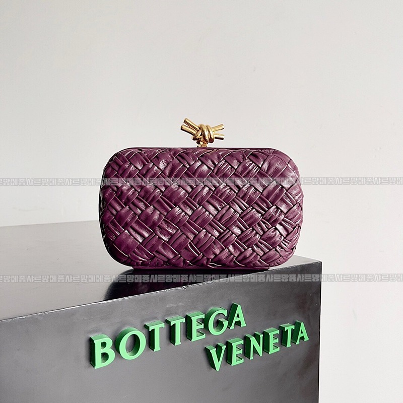 보테가베네타크노트백 20260213-141254-001루.jpg