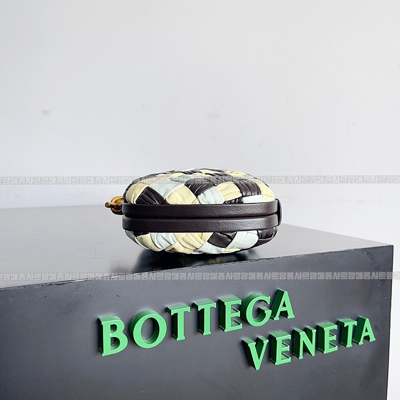 보테가베네타크노트백 20260213-141831-004루.jpg