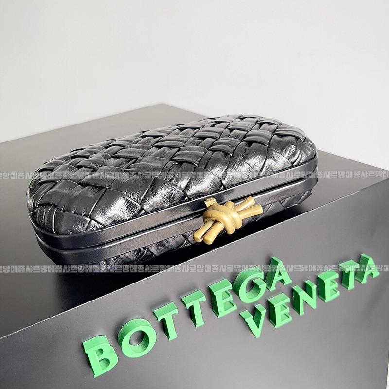 보테가베네타크노트백 20260213-142413-002루.jpg