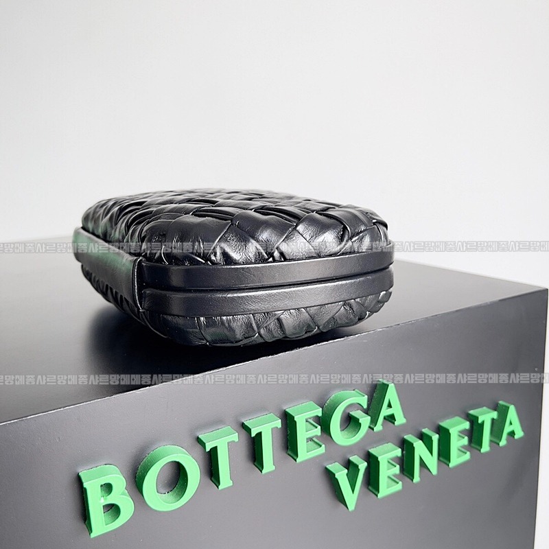 보테가베네타크노트백 20260213-142413-004루.jpg