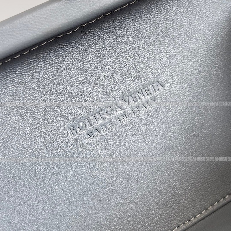 보테가베네타크노트백 20260213-142654-008루.jpg