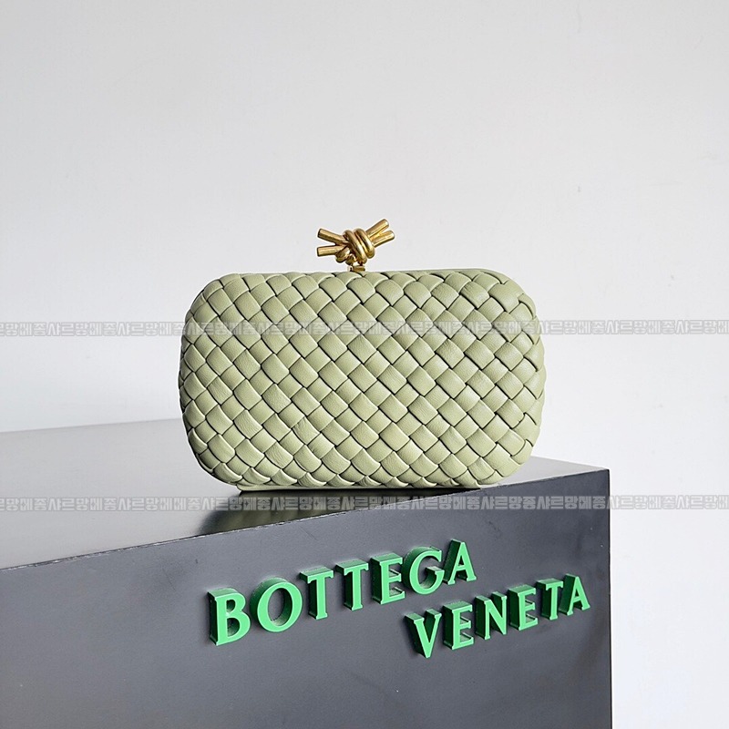 보테가베네타크노트백 20260213-143419-001루.jpg