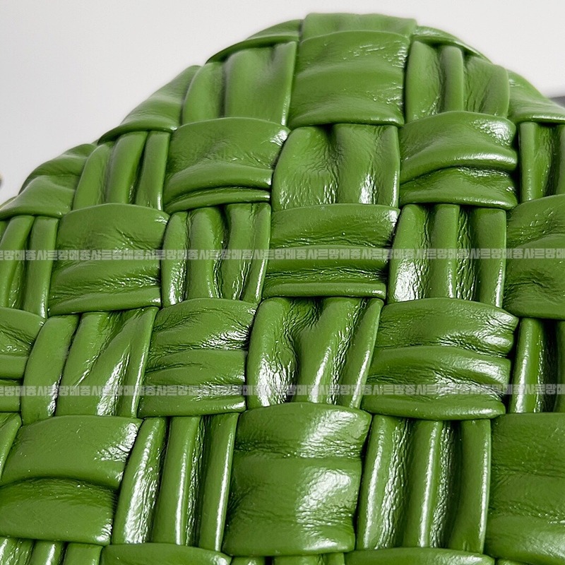 보테가베네타크노트백 20260213-144917-005루.jpg