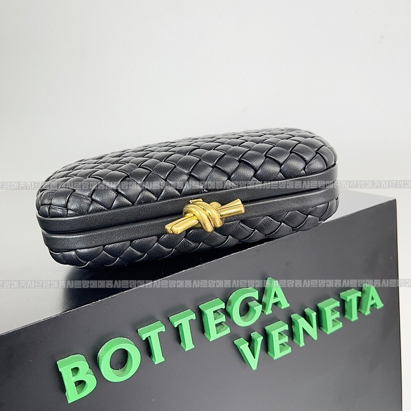 보테가베네타크노트백 20260213-145327-002루.jpg