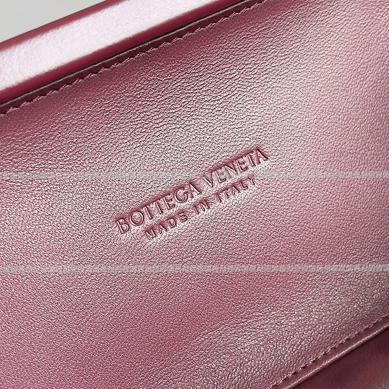보테가베네타크노트백 20260213-152755-009루.jpg