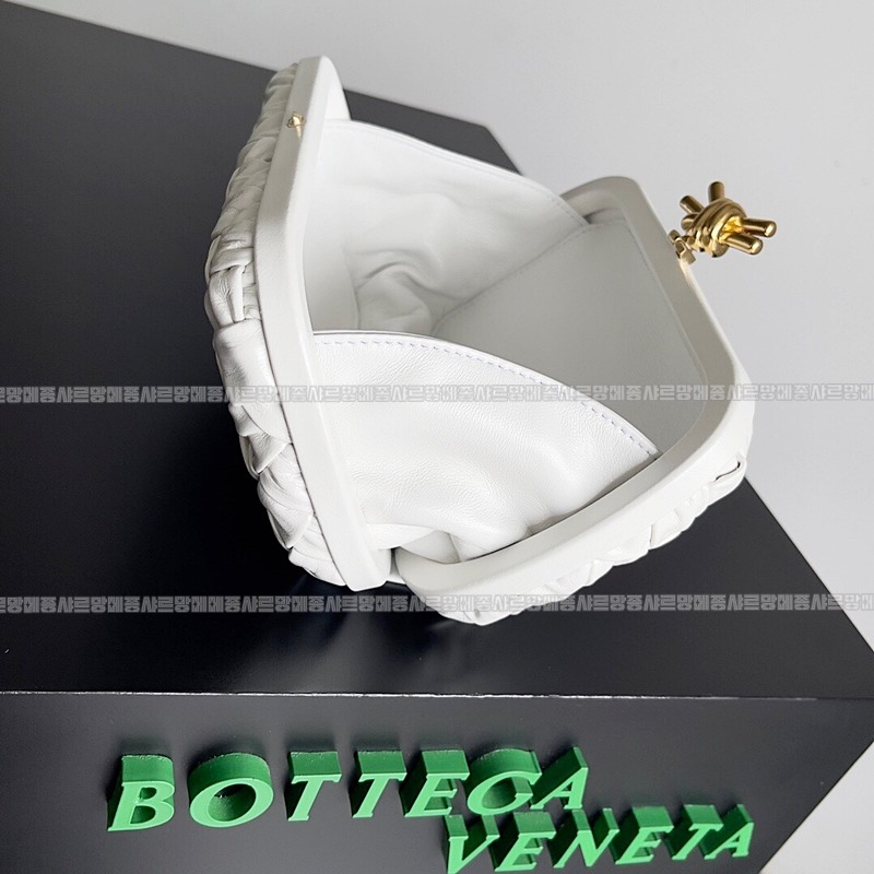 보테가베네타크노트백 20260213-153208-008루.jpg