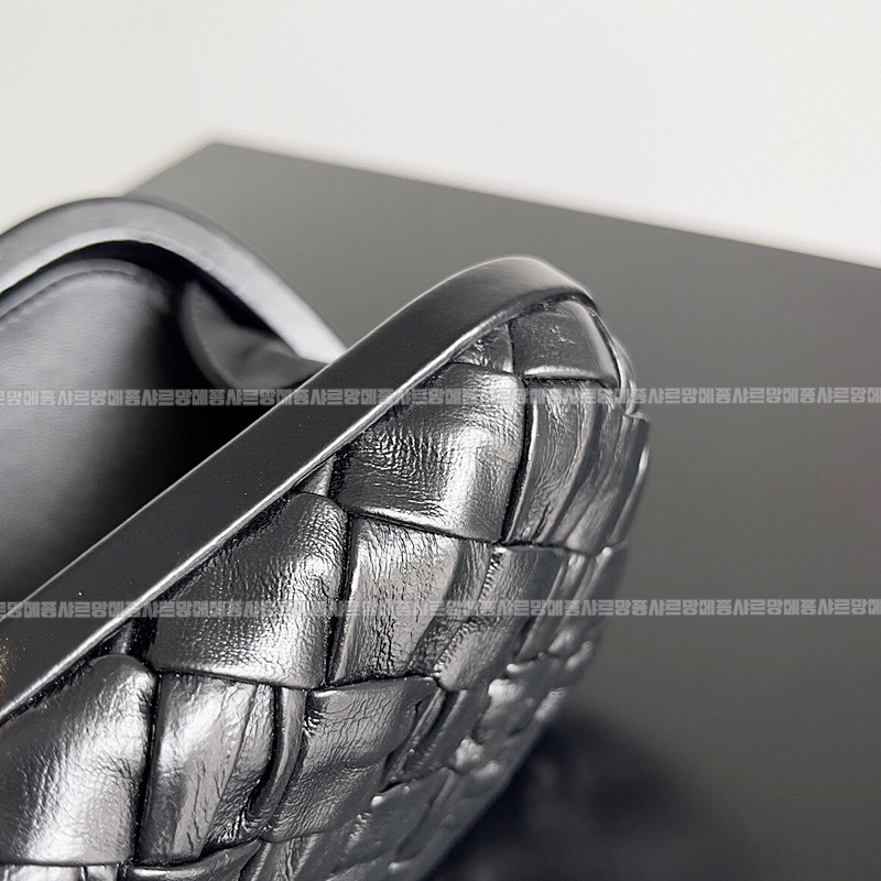 보테가베네타크노트백 20260213-153421-006루.jpg