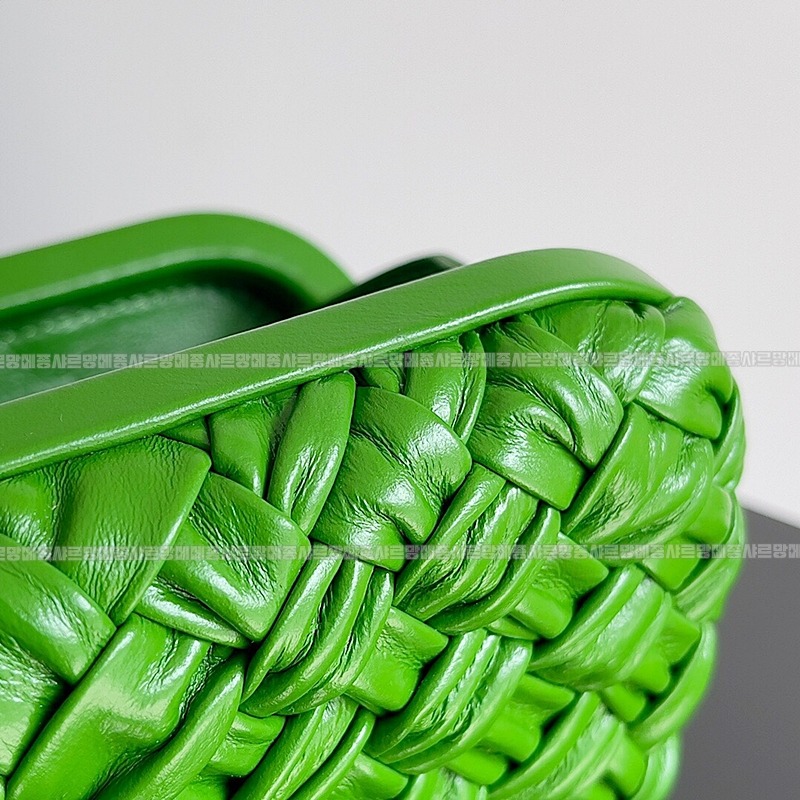 보테가베네타크노트백 20260213-153730-007루.jpg